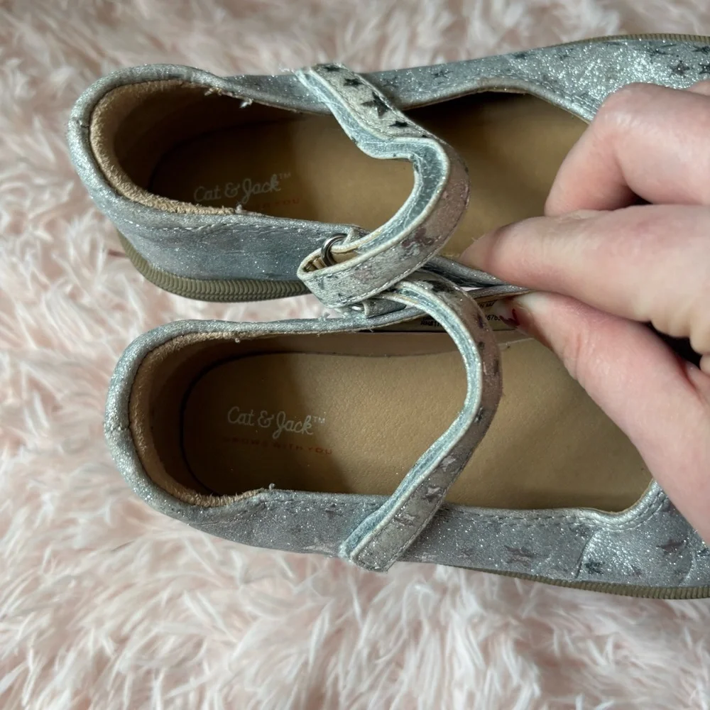 Cat & Jack Silver Glitter Kids Shoes Sz 12 Stars Mary Jane